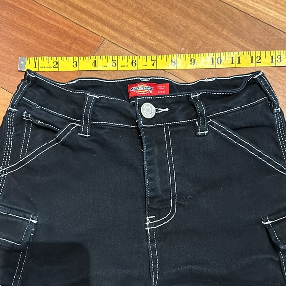 Dickies Black Short Cargo Shorts - Picture 2 of 6